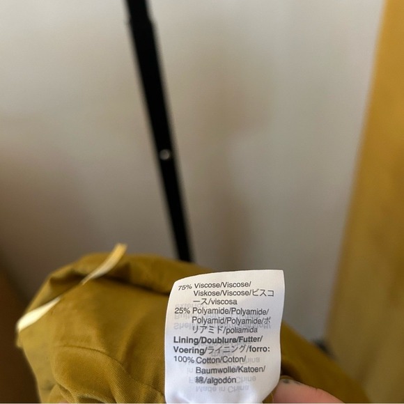 J. Crew 365 Marseille Crushed Velvet Jumpsuit‎ Wide Leg Cropped Belt Gold 12P - Picture 7 of 7